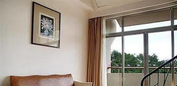 Merryland Resort Guilin Buitenkant foto
